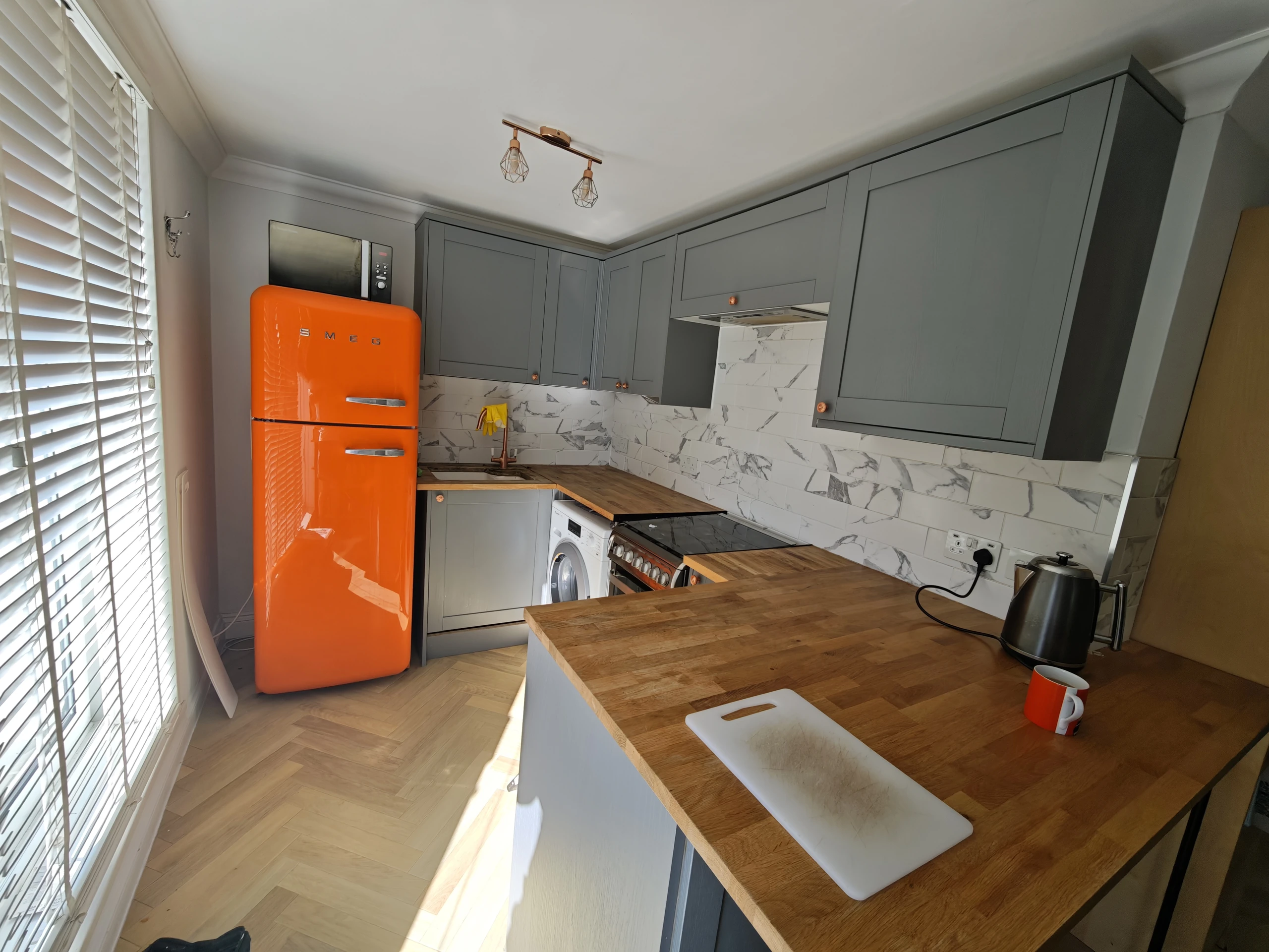 London N19 — the kitchen before