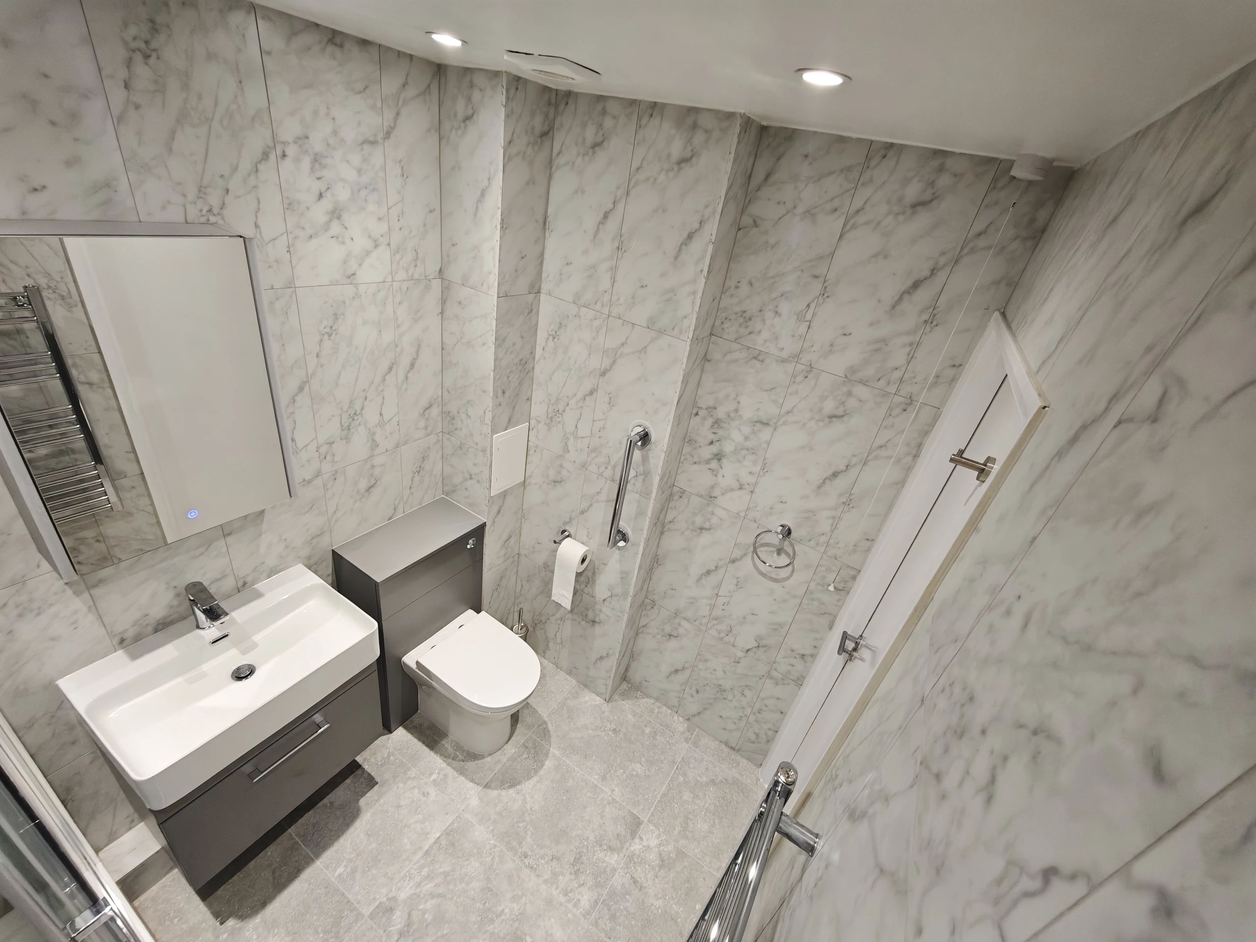 London NW6 — Bathroom & phased flat renovation