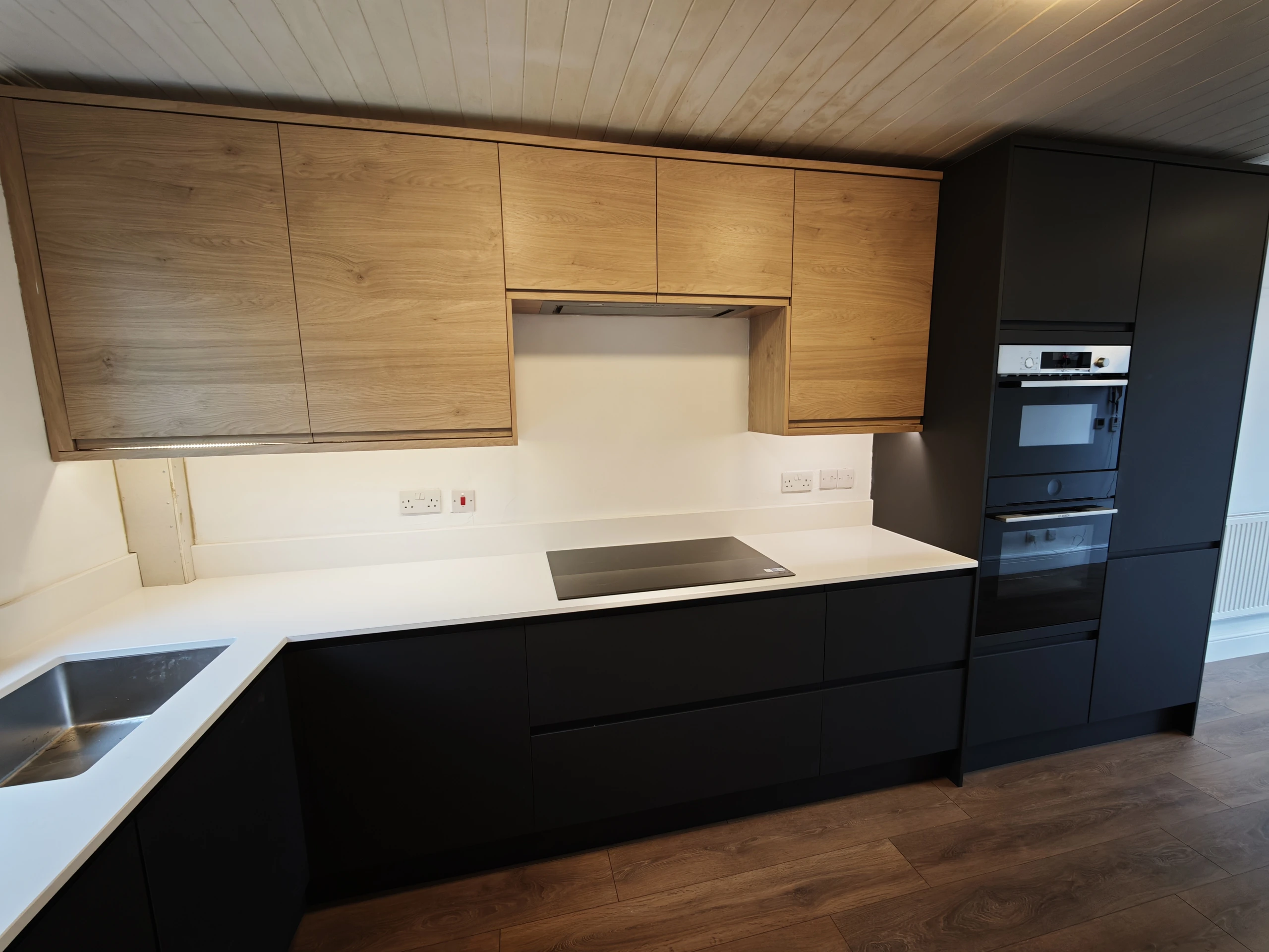 London N7 — Kitchen cabinetry and worktop